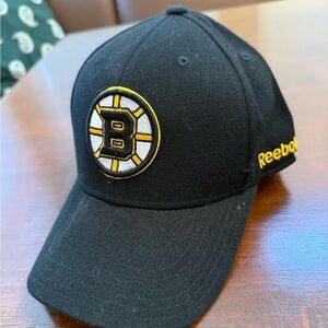 Boston Bruins Reebok Black and Yellow Cap.